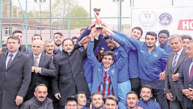 Şampiyon Trabzon