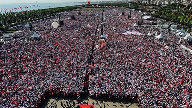 İstanbul Valiliği: 175 bin kişi katıldı!