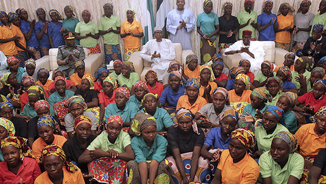 Boko Haram Nijeryalı 111 kız öğrenciyi kaçırdı!