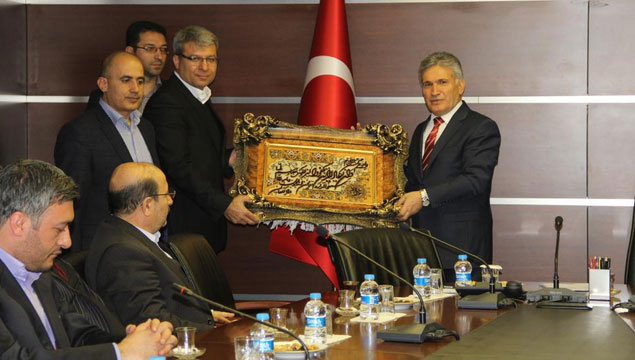 İranla Türkiye arasında iş birliği 
