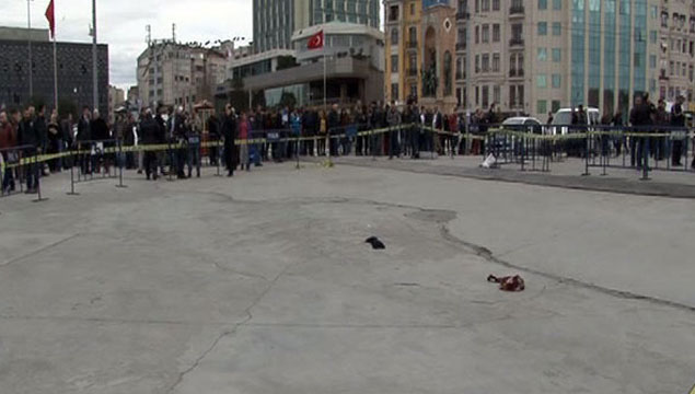Taksim'de polise silahlı saldırı