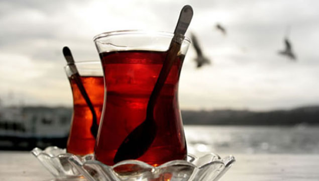 Çay kalp krizi riskini azaltıyor