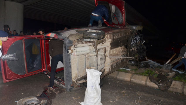 Bafra'da kamyonet devrildi!