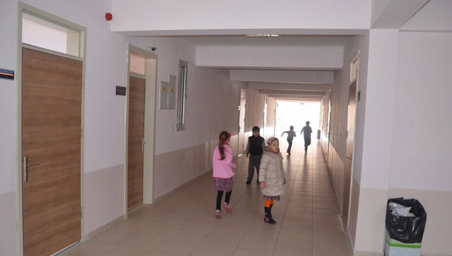 Atatürk ilkokulu yeni binasında