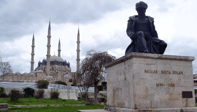 Selimiye Camii’ne çorapsız girilemeyecek