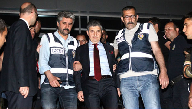 MİT TIR'ları soruşturmasında 5 tutuklama!
