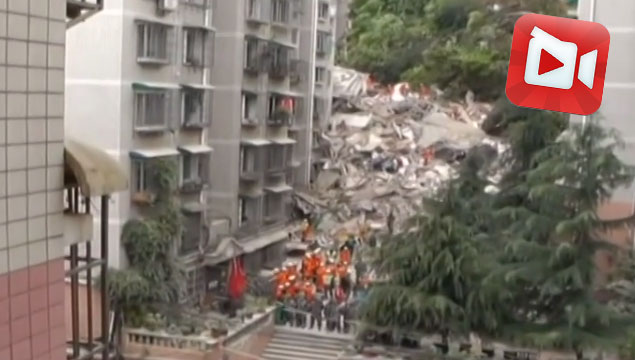 Çin'de bina çöktü!
