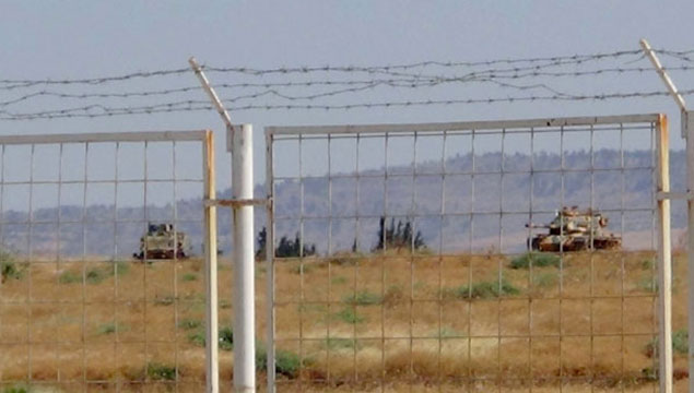 Tankların namluları Suriye'ye çevrildi