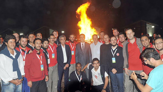 Gençlik ateşi Düzköy'de yandı 