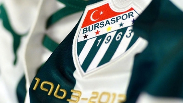 Bursaspor o futbolcunun sözleşmesini uzattı