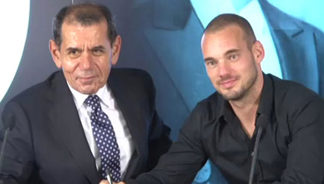 Sneijder yeni sözleşmeye imzayı attı