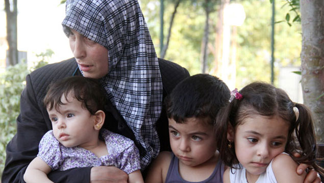 Suriyeli kadına bıçaklı gasp şoku