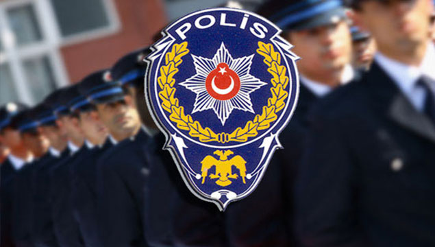 İzmir'de polise ateş açıldı