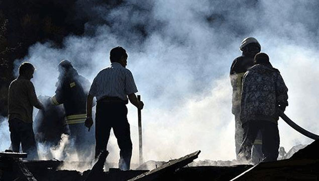 Halk pazarında yangın: 15 ölü