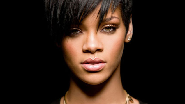Rihanna hayranlarına büyük müjde!