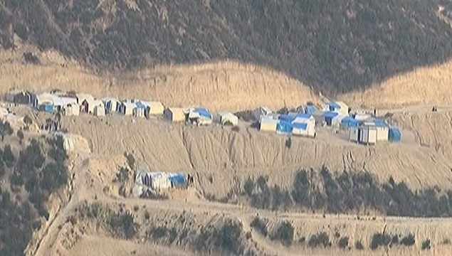 250 Türkmen Güveççi köyü sınırına sığındı