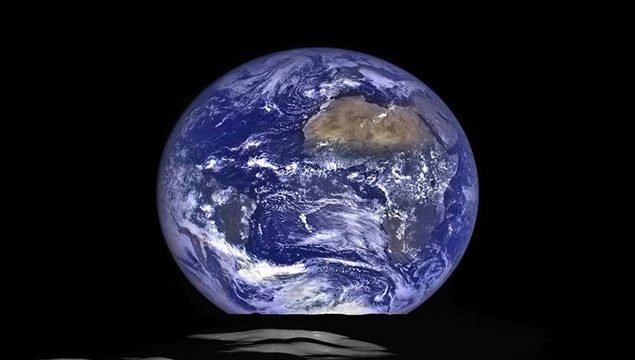  NASA'dan yeni Dünya fotoğrafı