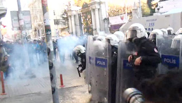 Taksim'de HDP'nin yürüyüşüne müdahale
