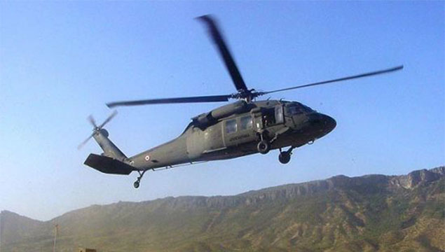 Askeri helikopter düştü: 3 ölü