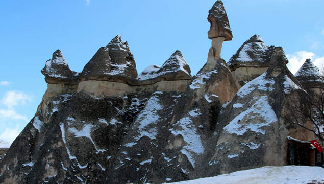 Kapadokya'da iki mevsim bir arada