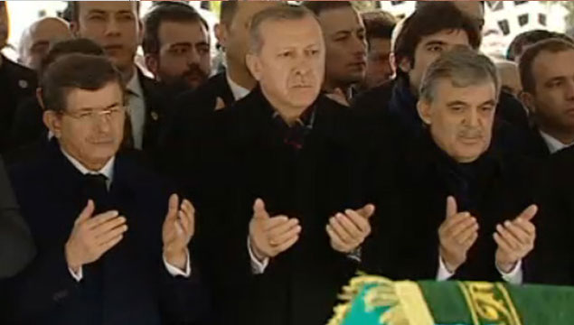 Abdullah Gül'ü yalnız bırakmadılar
