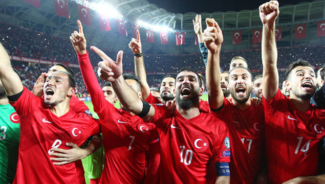 Türkiye-İsveç maçının hakemi açıklandı
