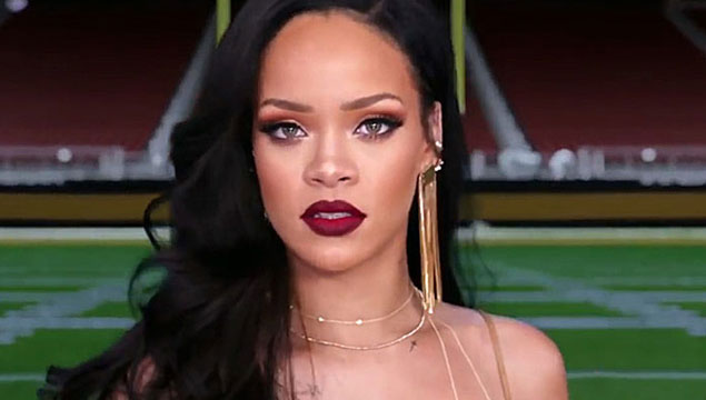 Rihanna'nın hayatı belgesel oluyor
