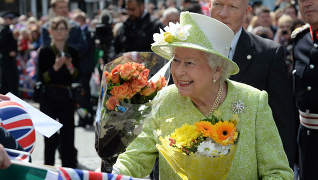 Kraliçe Elizabeth 90 yaşında